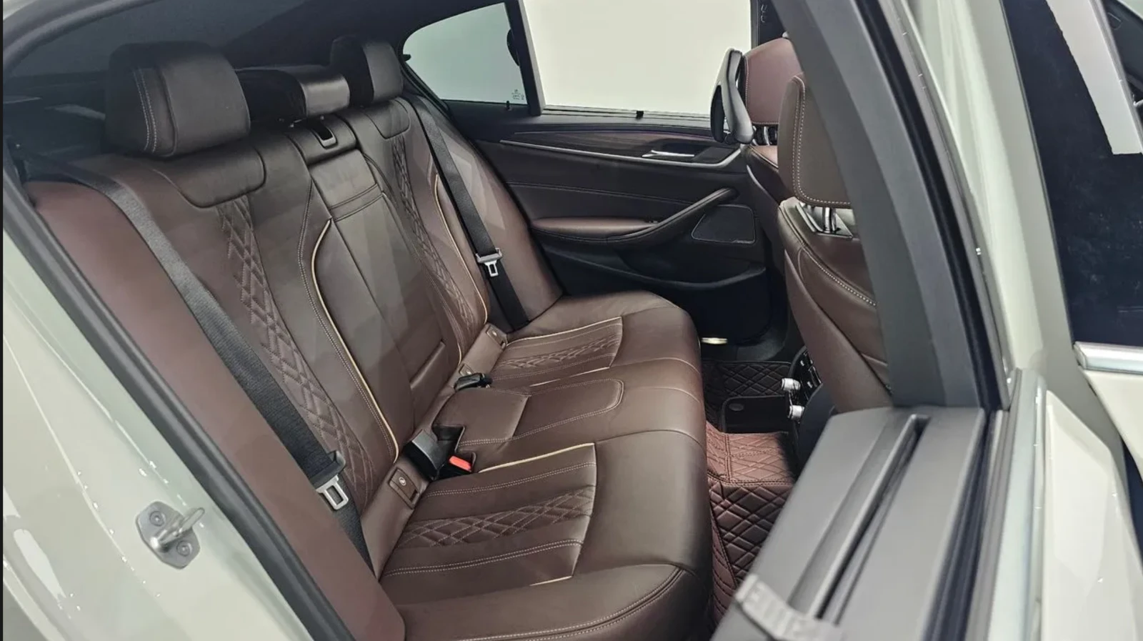 BMW 520 M SPORT / ����� ����� / �����  | Mobile.bg � ����������� 11