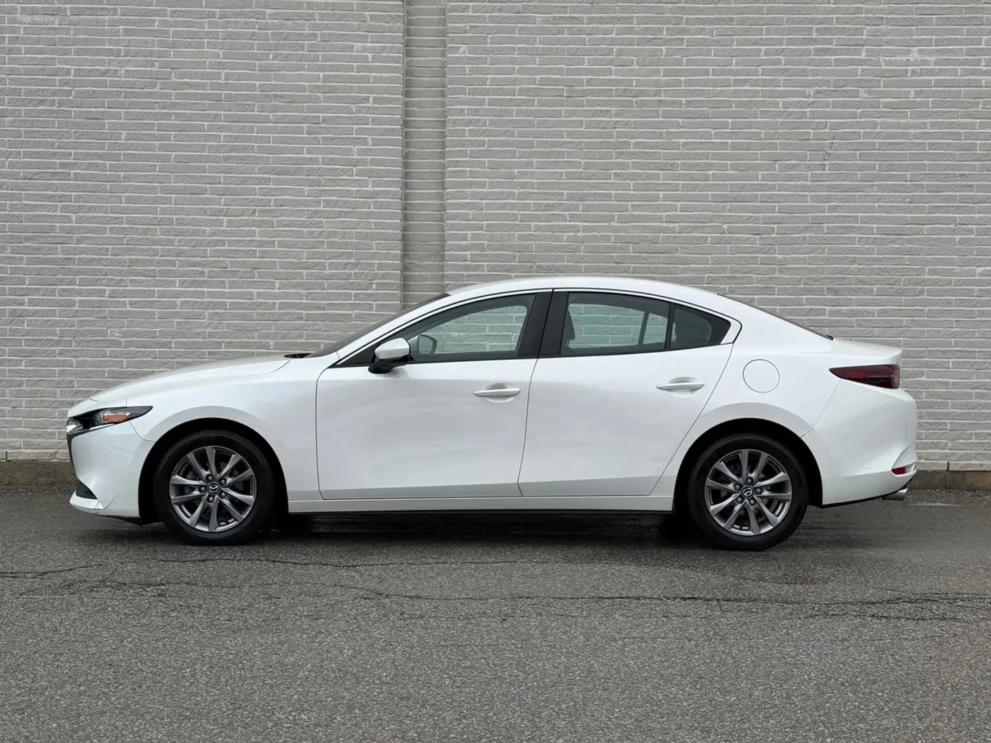 Mazda 3 GX * AвтоКредит * (ЦЕНА ДО БГ), снимка 3 - Автомобили и джипове - 55137294