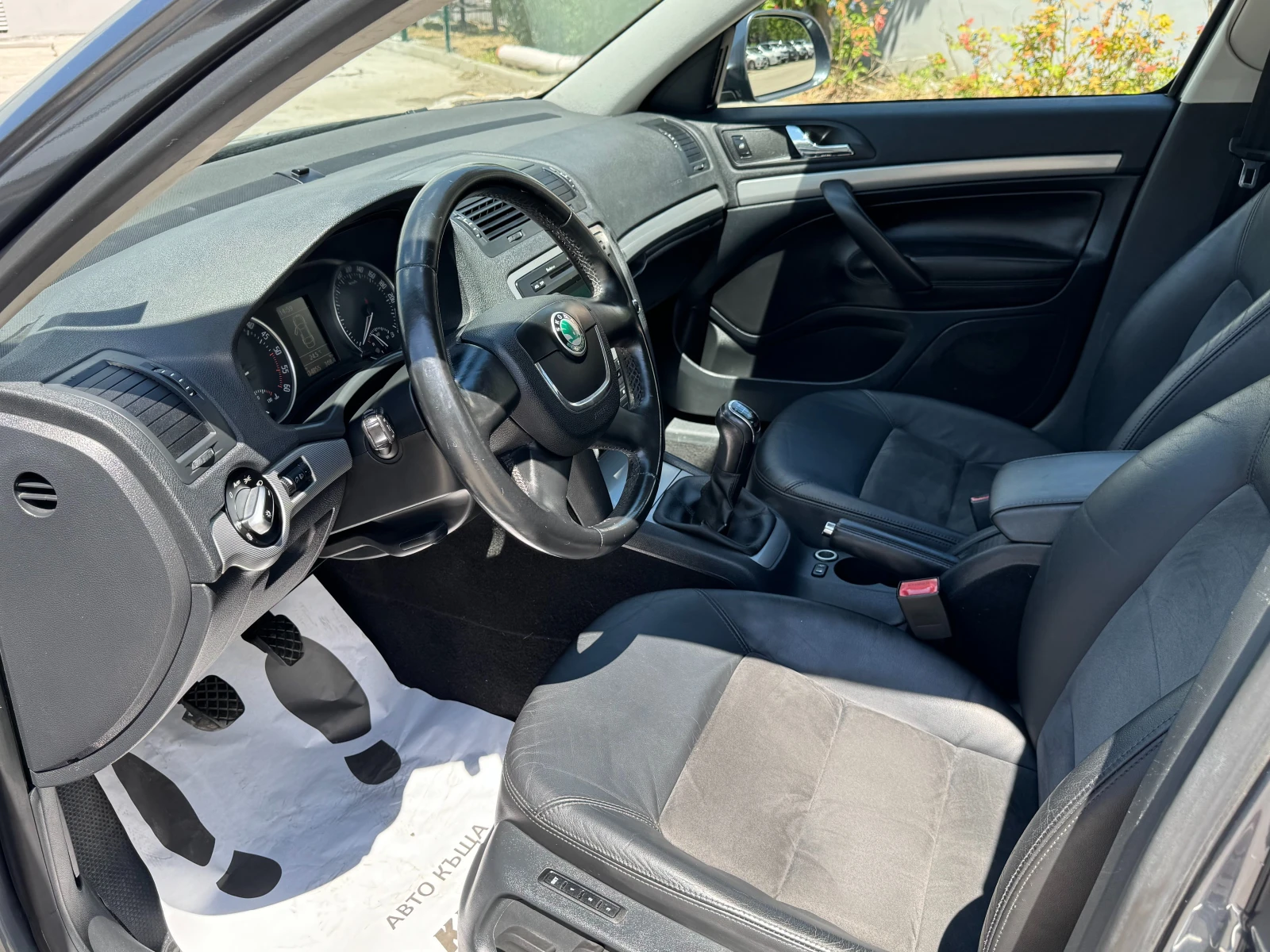 Skoda Octavia 1.6tdi/4x4/�������� | Mobile.bg � ����������� 9