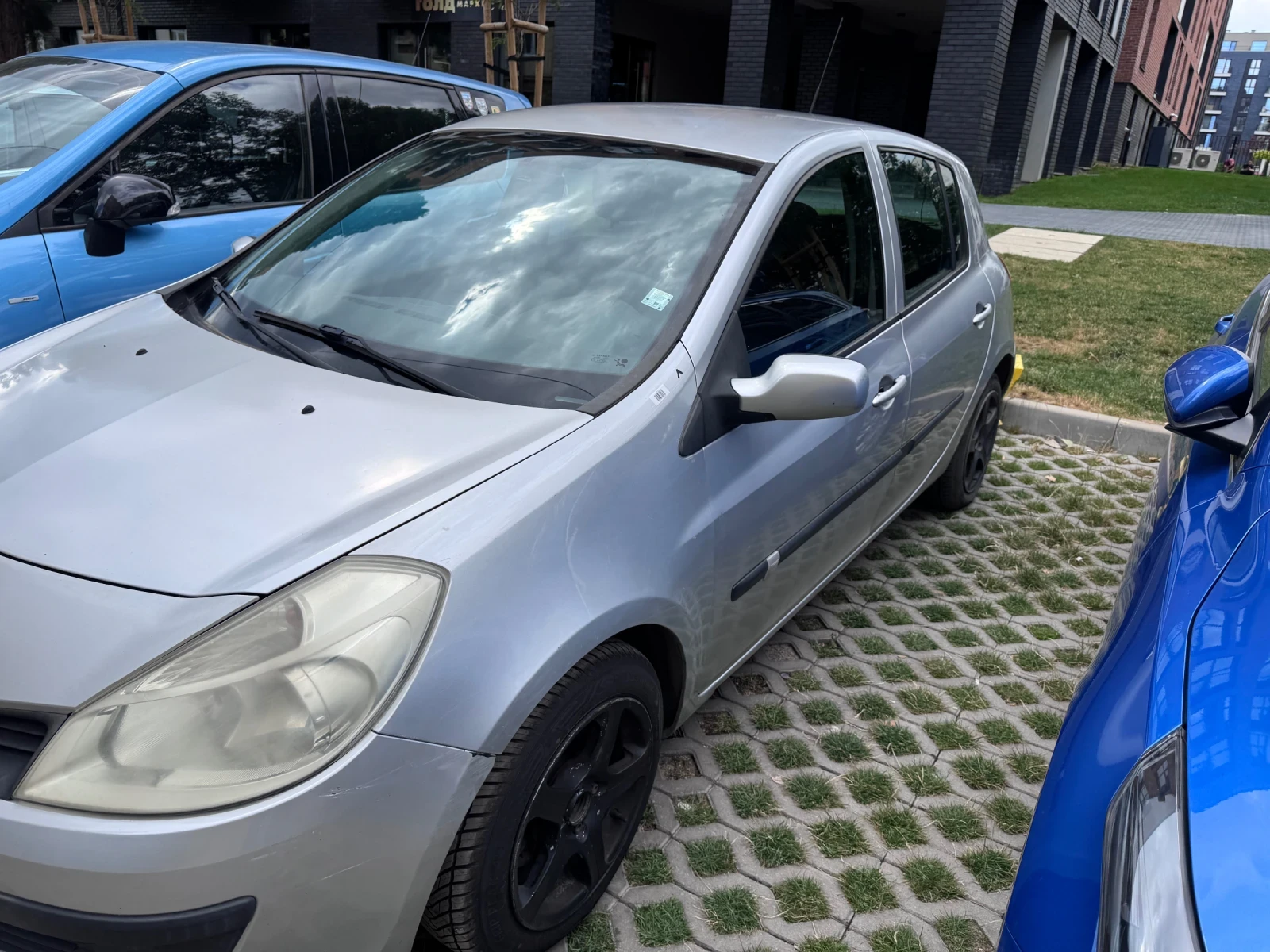 Renault Clio, снимка 2 - Автомобили и джипове - 55258042