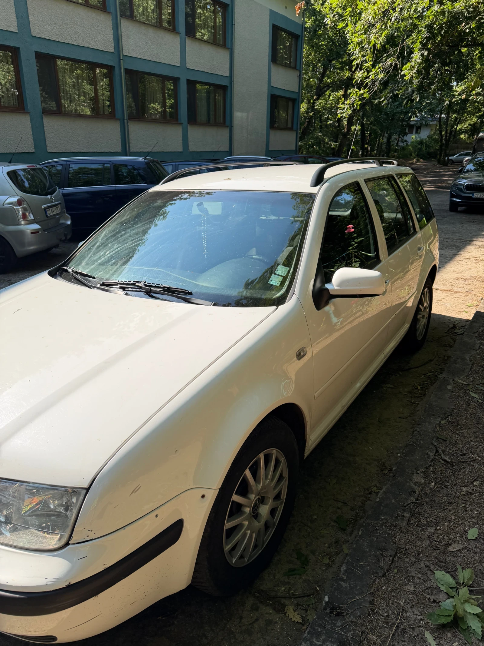 VW Bora Комби, снимка 4 - Автомобили и джипове - 55400516