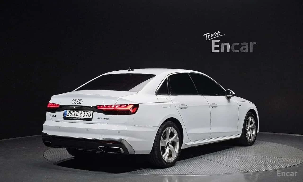 Audi A4 * 40 TFSI Premium * ОБДУХВАНЕ * ХЕДЪП * МАТРИКС  , снимка 2 - Автомобили и джипове - 55559235