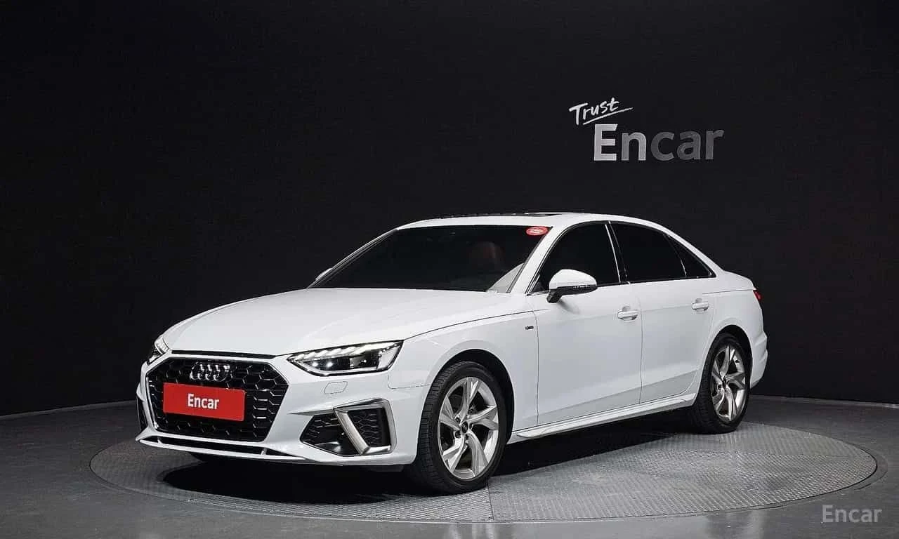 Audi A4 * 40 TFSI Premium * ОБДУХВАНЕ * ХЕДЪП * МАТРИКС  