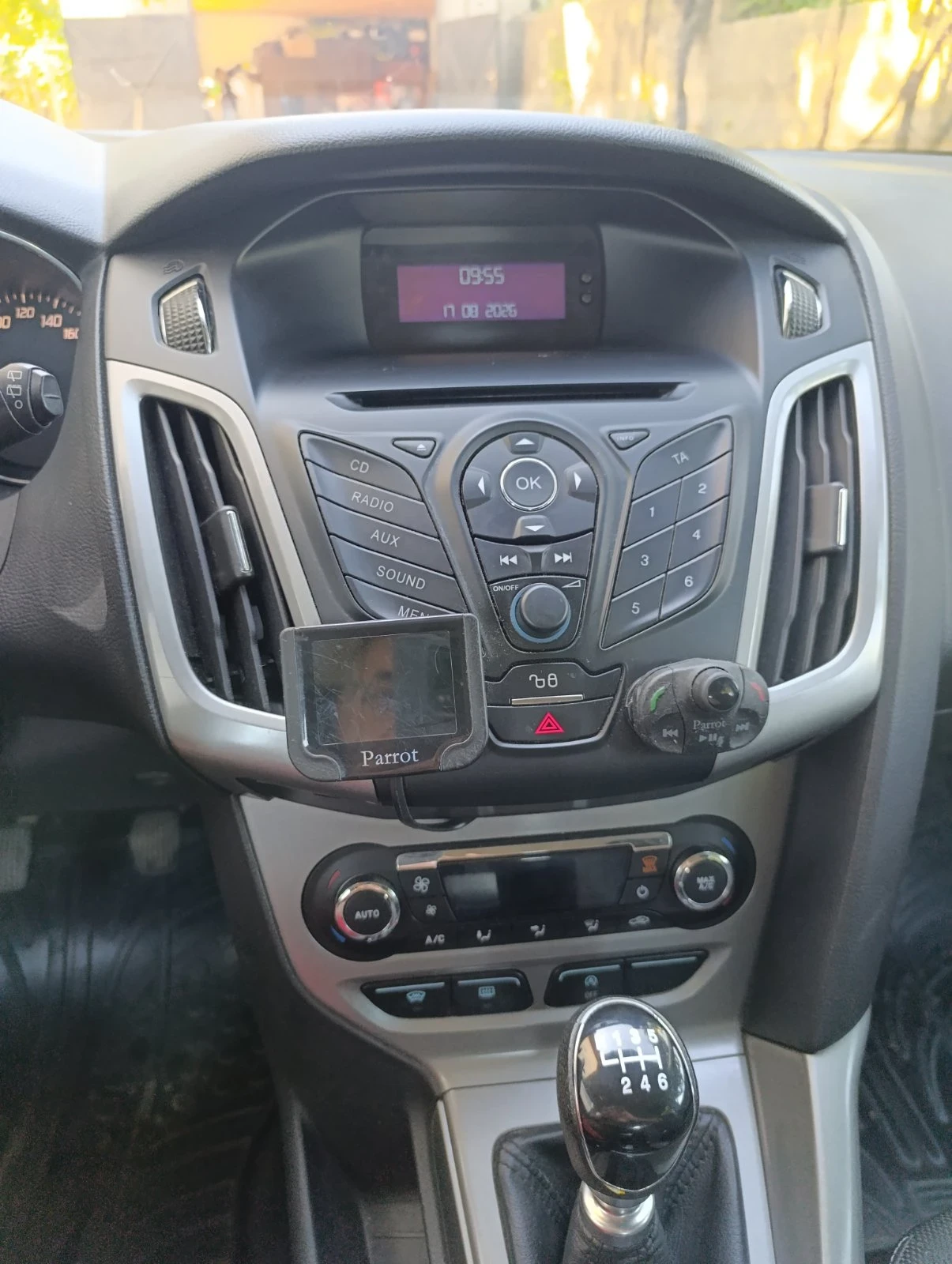 Ford Focus 1.6, снимка 6 - Автомобили и джипове - 55715039