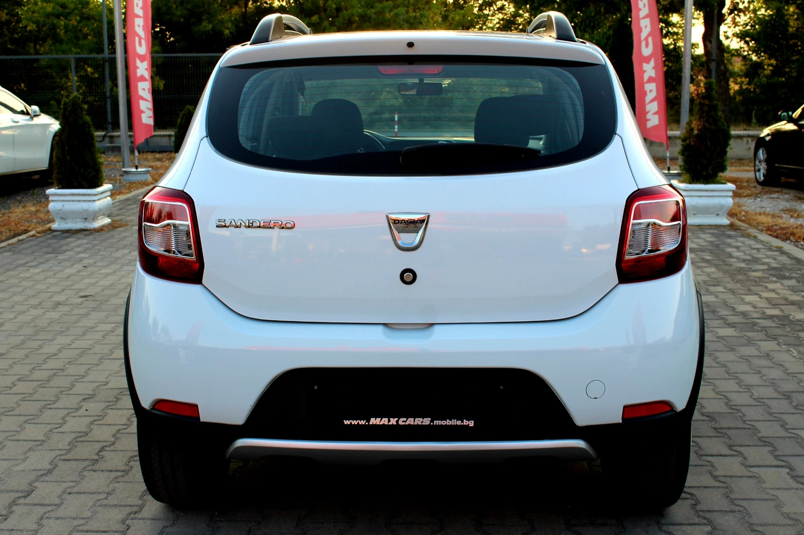 Dacia Sandero STEPWAY 1.5DCi СОБСТВЕН ЛИЗИНГ, снимка 6 - Автомобили и джипове - 55892179