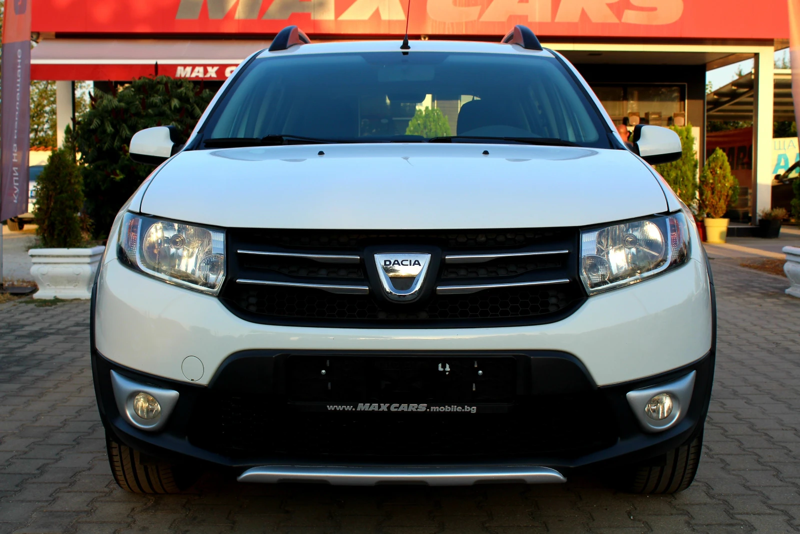 Dacia Sandero STEPWAY 1.5DCi СОБСТВЕН ЛИЗИНГ, снимка 3 - Автомобили и джипове - 55892179