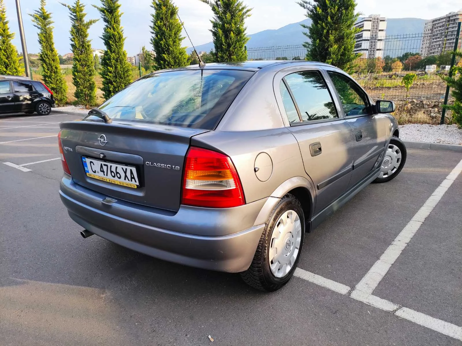 Opel Astra Класик, снимка 5 - Автомобили и джипове - 55901096