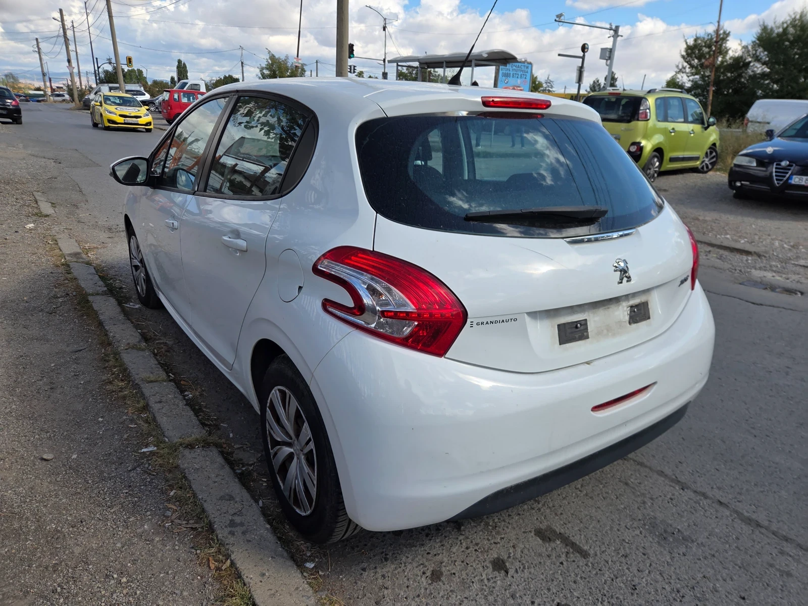 Peugeot 208 1, 400GPL EURO5B , снимка 4 - Автомобили и джипове - 56215157
