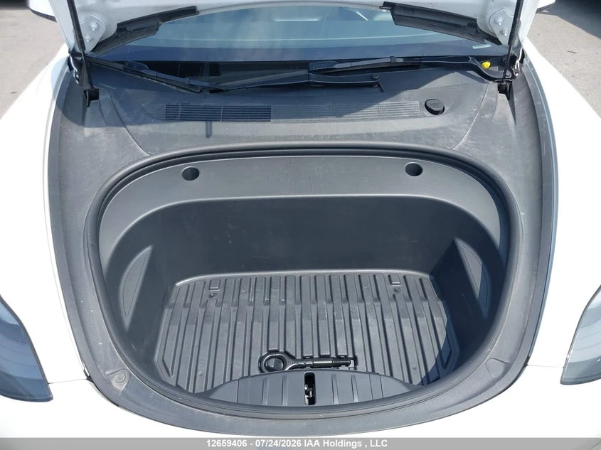 Tesla Model 3 Standard Range RWD, снимка 10 - Автомобили и джипове - 56405043