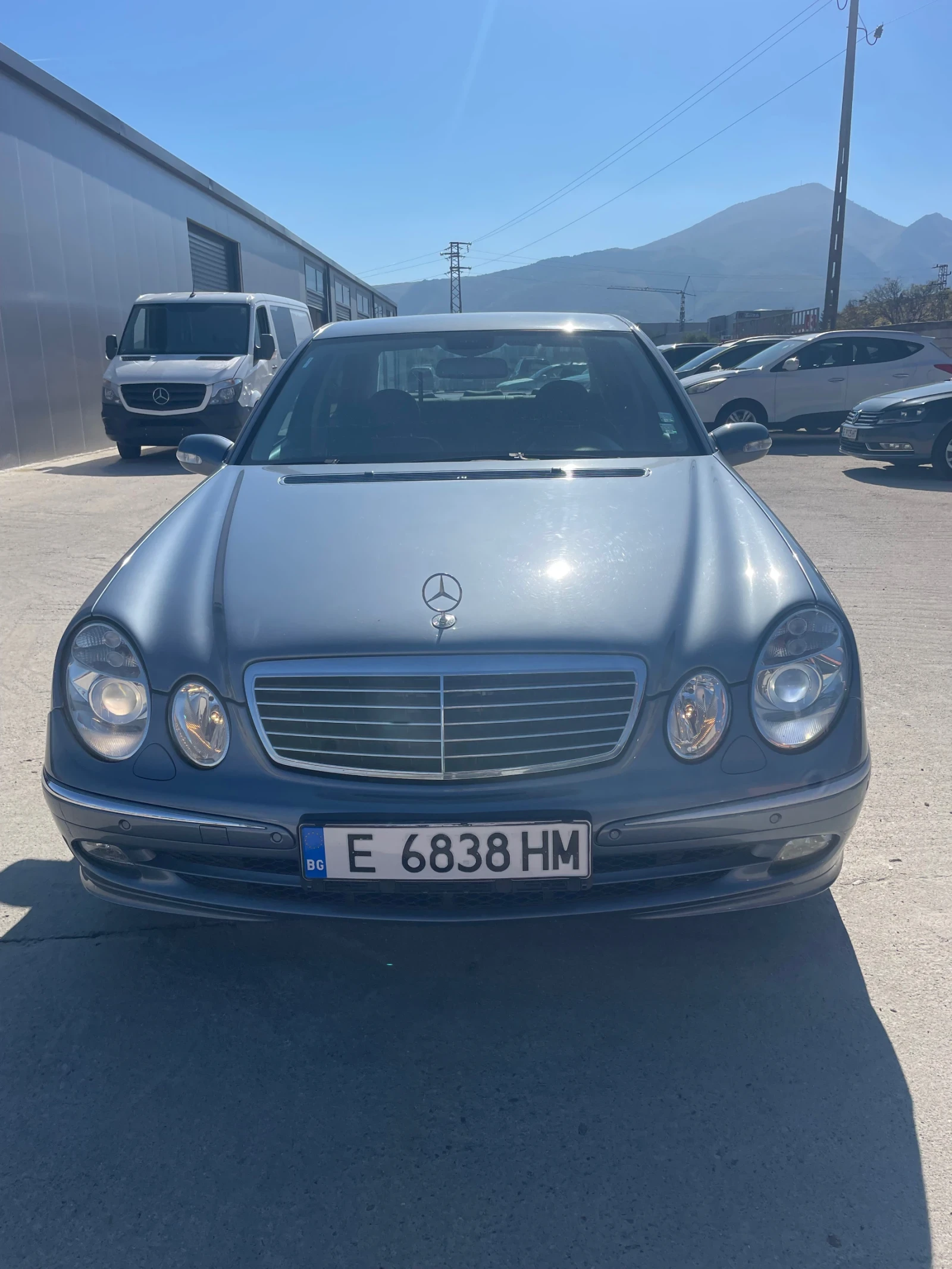 Mercedes-Benz E 350, снимка 2 - Автомобили и джипове - 56564284
