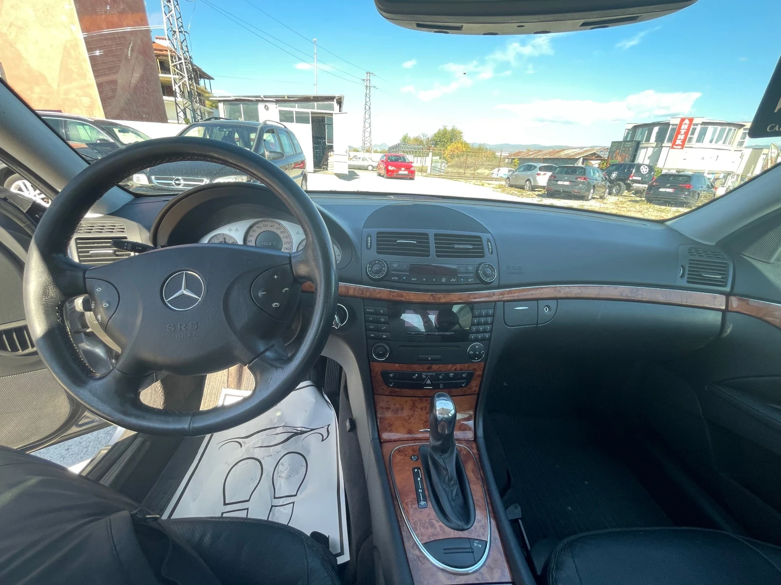 Mercedes-Benz E 350, снимка 6 - Автомобили и джипове - 56564284