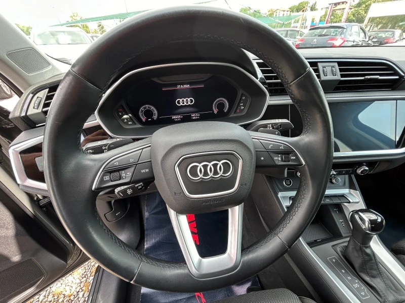 Audi Q3, снимка 12 - Автомобили и джипове - 46441163