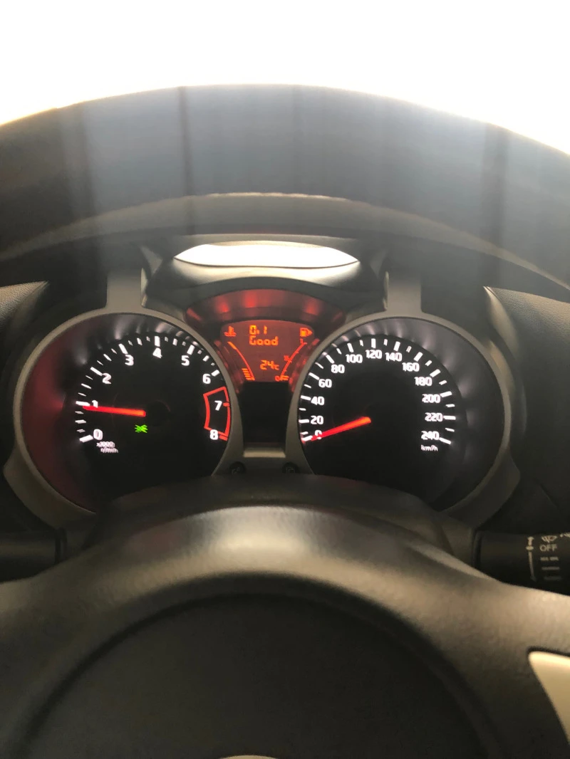 Nissan Juke 1.6 16v, снимка 7 - Автомобили и джипове - 46635223