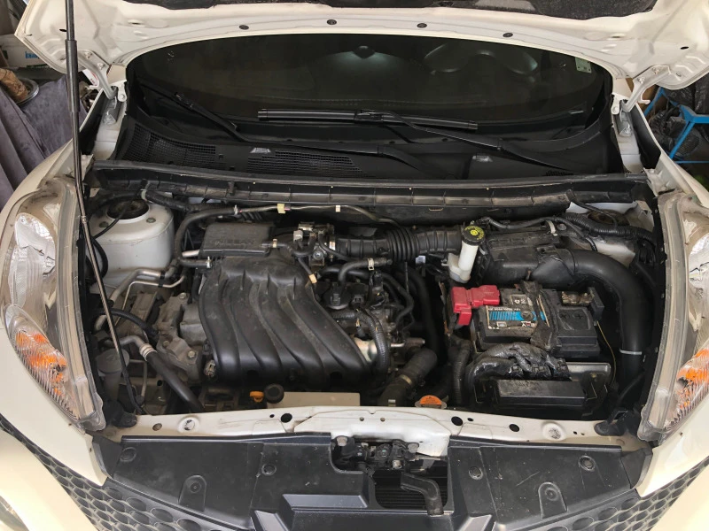 Nissan Juke 1.6 16v, снимка 6 - Автомобили и джипове - 46635223