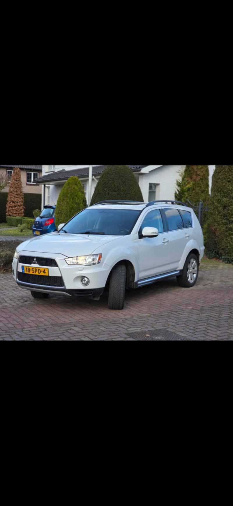 Mitsubishi Outlander, снимка 2 - Автомобили и джипове - 49250107