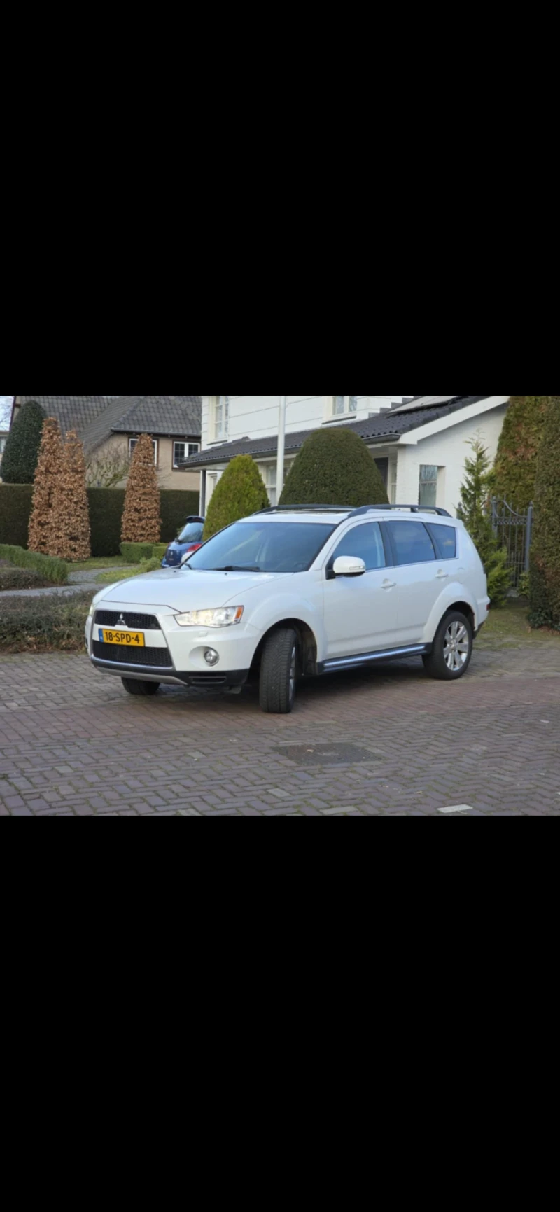 Mitsubishi Outlander, снимка 3 - Автомобили и джипове - 49250107