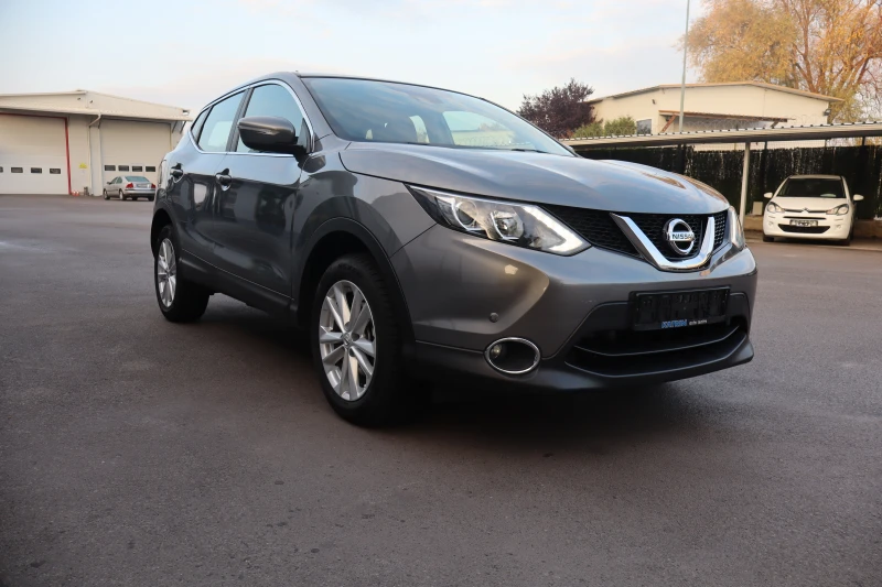 Nissan Qashqai 1.2i, снимка 3 - Автомобили и джипове - 52115821