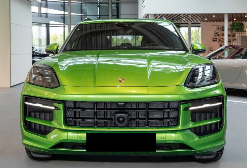 Porsche Cayenne GTS/FACELIFT/SPORT DESIGN/JAVA GREEN/BURM/PANO/HUD, снимка 2 - Автомобили и джипове - 52201856