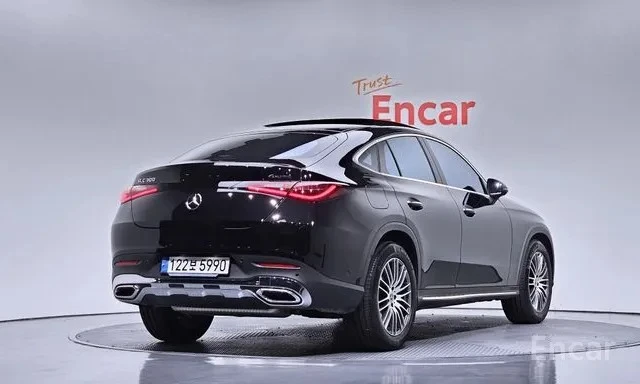 Mercedes-Benz GLC 300 4MATIC COUPE/���������/��������/���������/360/HUD | Mobile.bg � ����������� 4