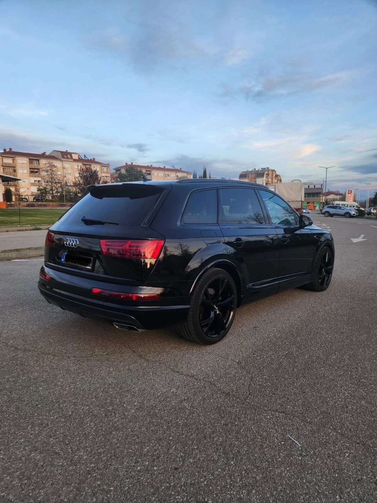 Audi Q7 30d TDI S line - изображение 7