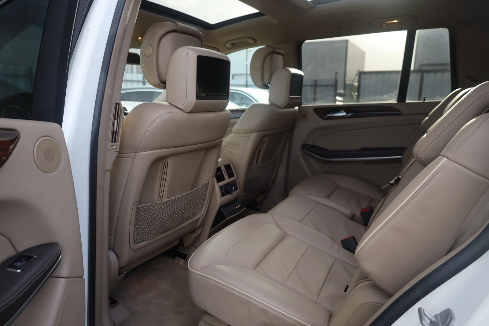 Mercedes-Benz GL 550 AMG 4M AIR KeyGO PANO SoftClos 360Kam MASSAGE iCar | Mobile.bg � ����������� 11