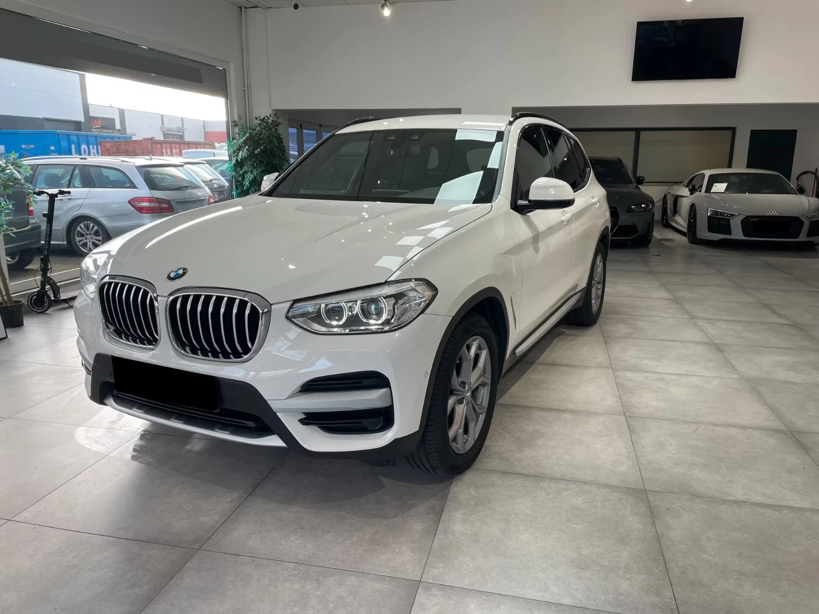 BMW X3 xDrive/20d/190HP/АВТОМАТ/FULL/CAM/LED/, снимка 4 - Автомобили и джипове - 54064339