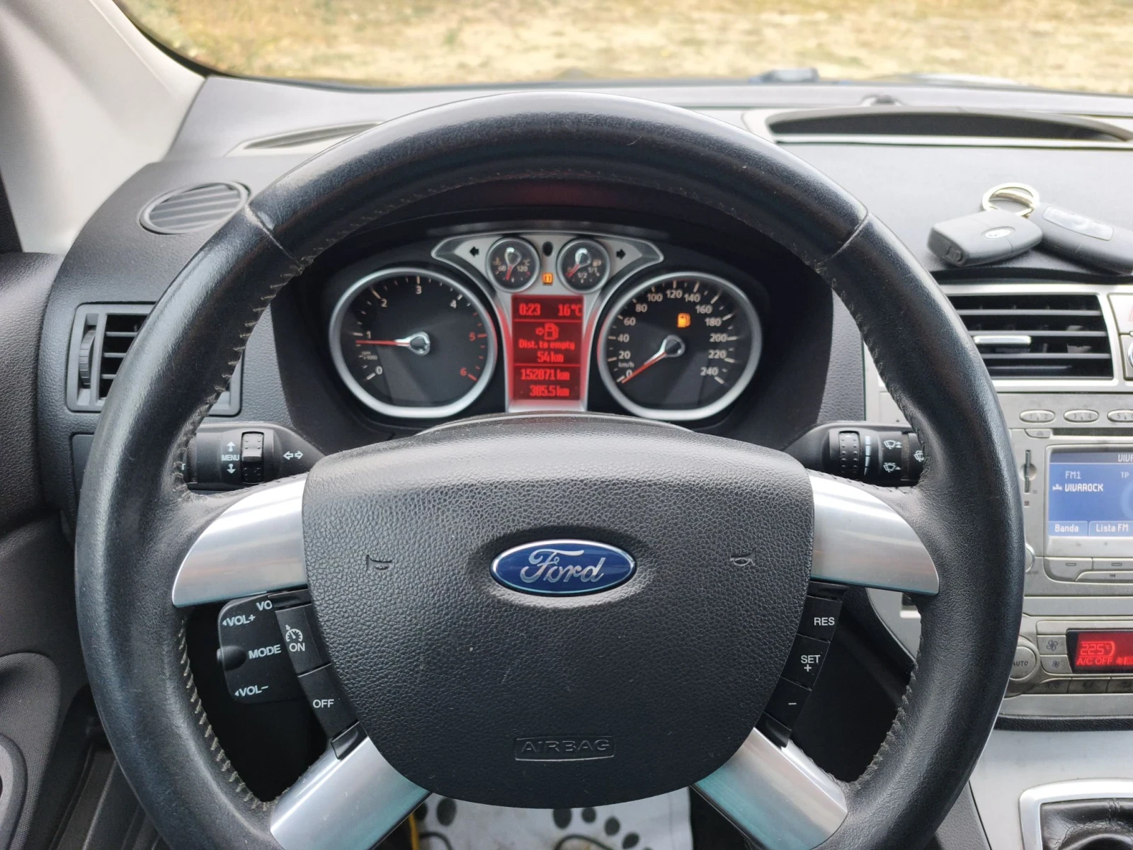 Ford Kuga 4x4 Titanium 152��� �� | Mobile.bg � ����������� 11