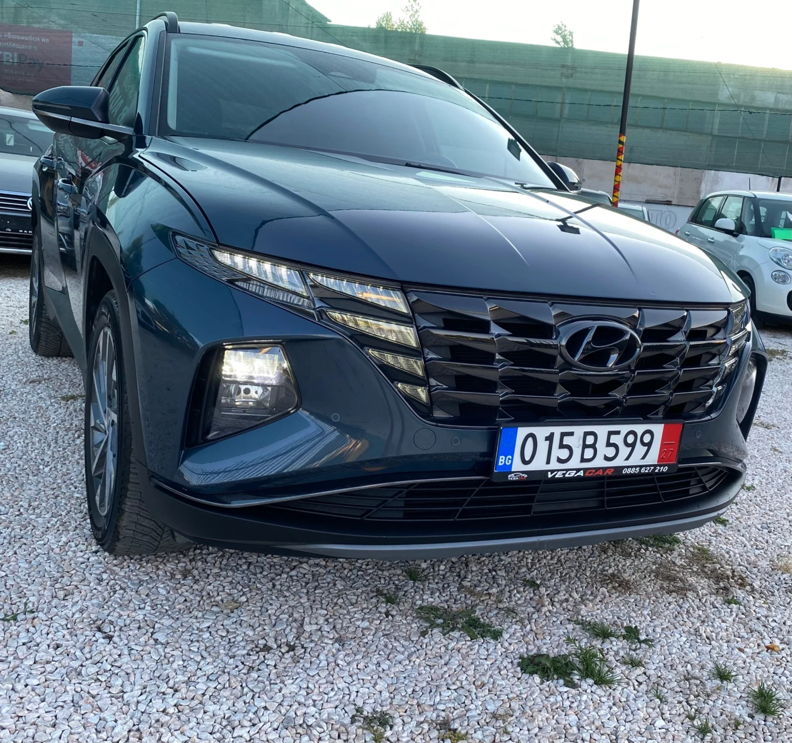 Hyundai Tucson, снимка 3 - Автомобили и джипове - 55500051