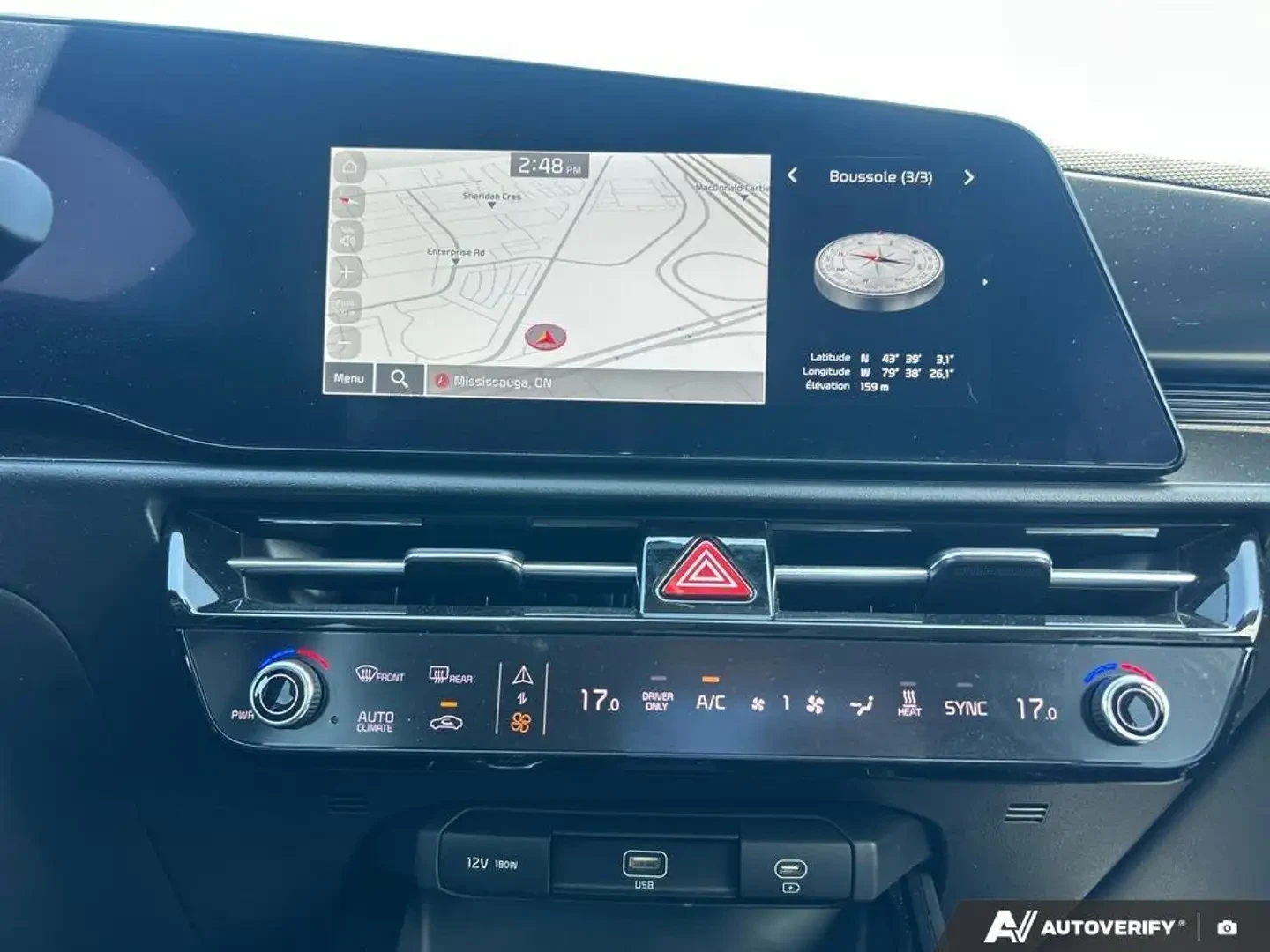 Kia Niro Premium Fwd 2 Keys Cloth Accident Free, снимка 16 - Автомобили и джипове - 55689721