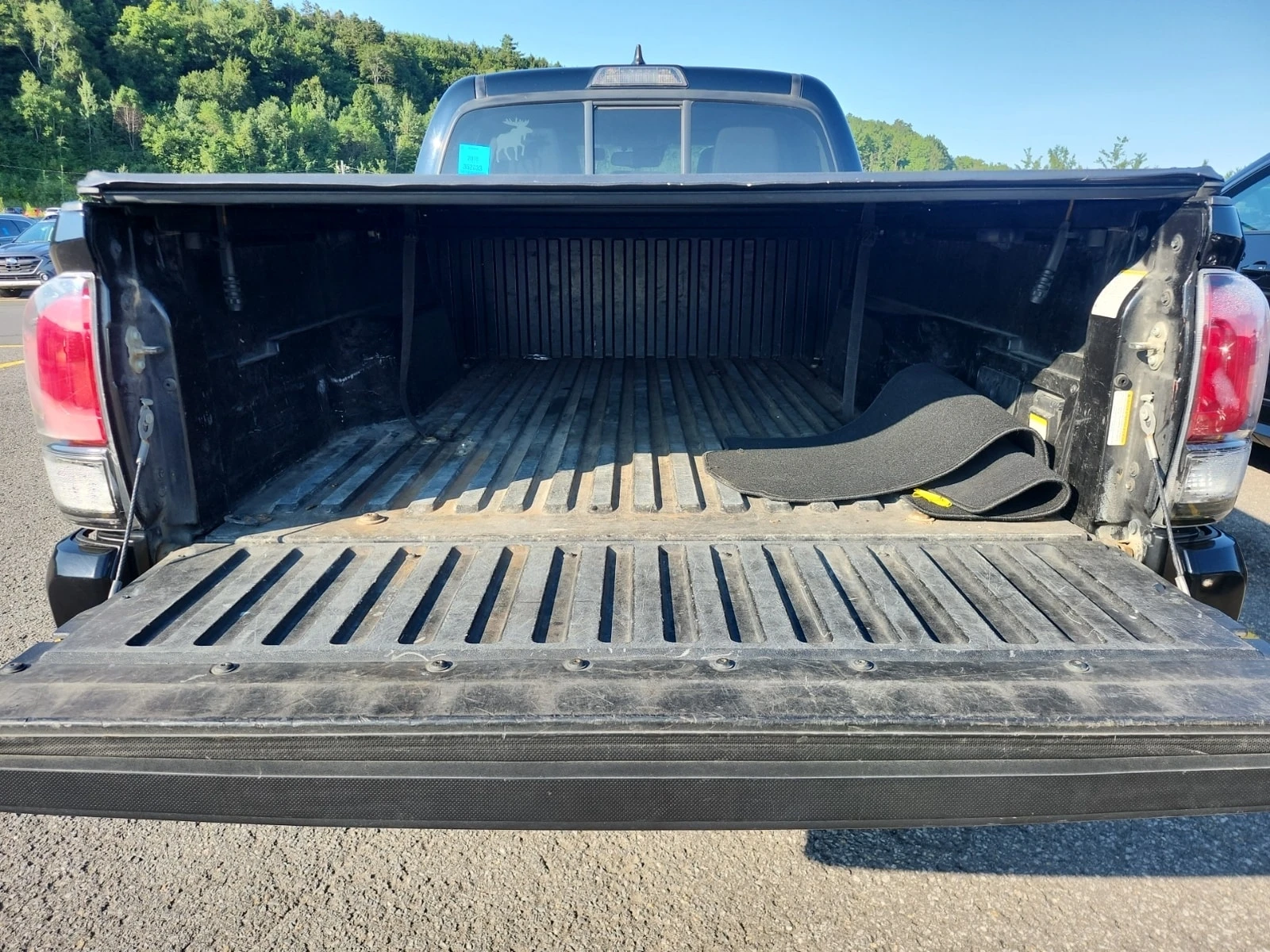 Toyota Tacoma * SR5 CREW CAB LONG BED* АВТОКРЕДИТ* , снимка 13 - Автомобили и джипове - 55928950