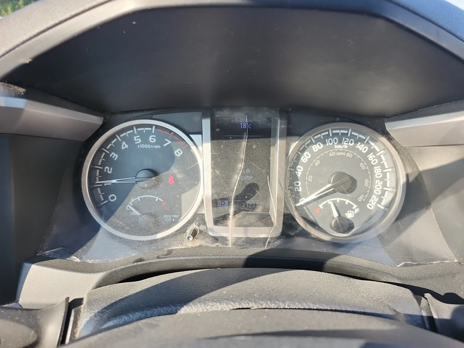 Toyota Tacoma * SR5 CREW CAB LONG BED* АВТОКРЕДИТ* , снимка 9 - Автомобили и джипове - 55928950