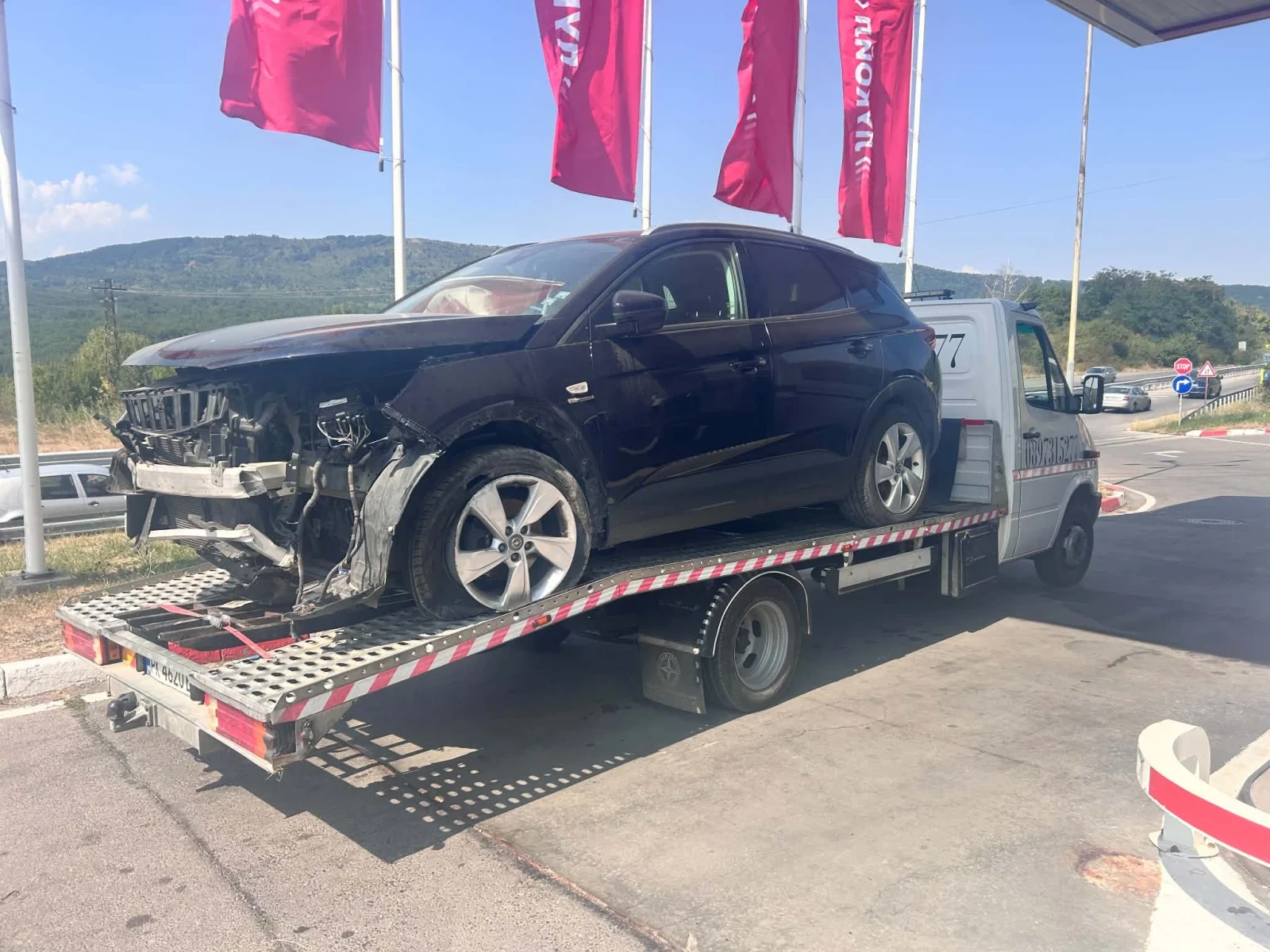 Opel Grandland X 1.2 бензин турбо, снимка 13 - Автомобили и джипове - 56102610