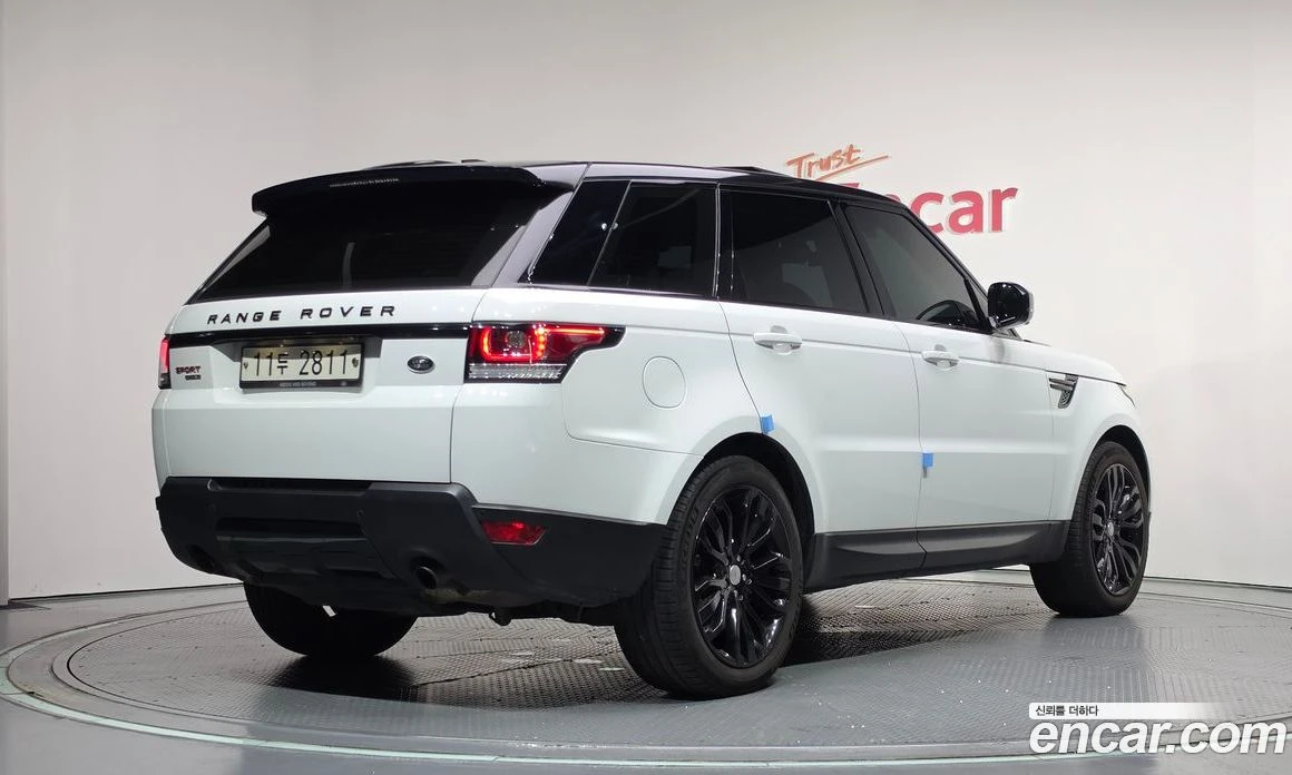 Land Rover Range Rover Sport 3.0 SDV6 HSE Dynamic, снимка 2 - Автомобили и джипове - 56123260