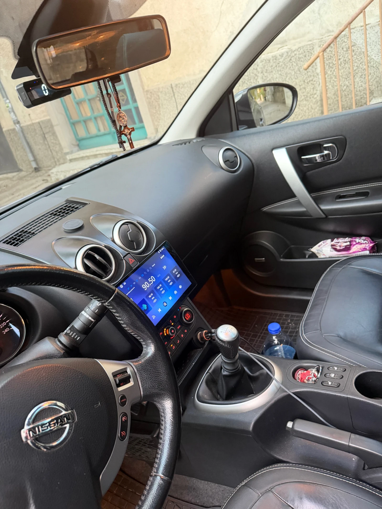 Nissan Qashqai, снимка 13 - Автомобили и джипове - 56510940