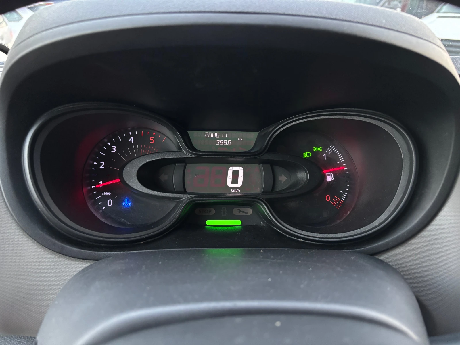 Renault Trafic ДЪЛГА БАЗА КЛИМАТИК - изображение 9