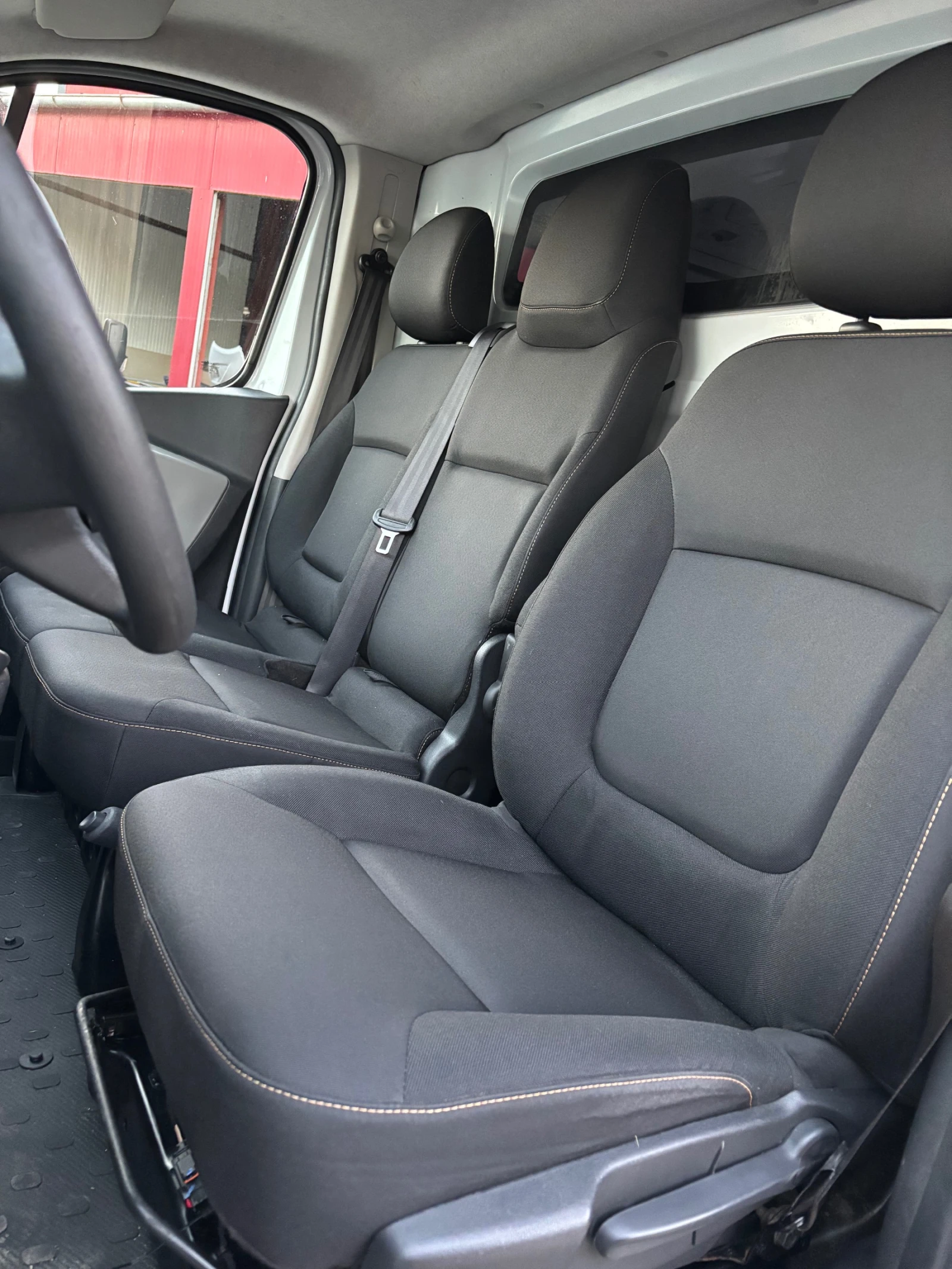Renault Trafic ДЪЛГА БАЗА КЛИМАТИК - изображение 7