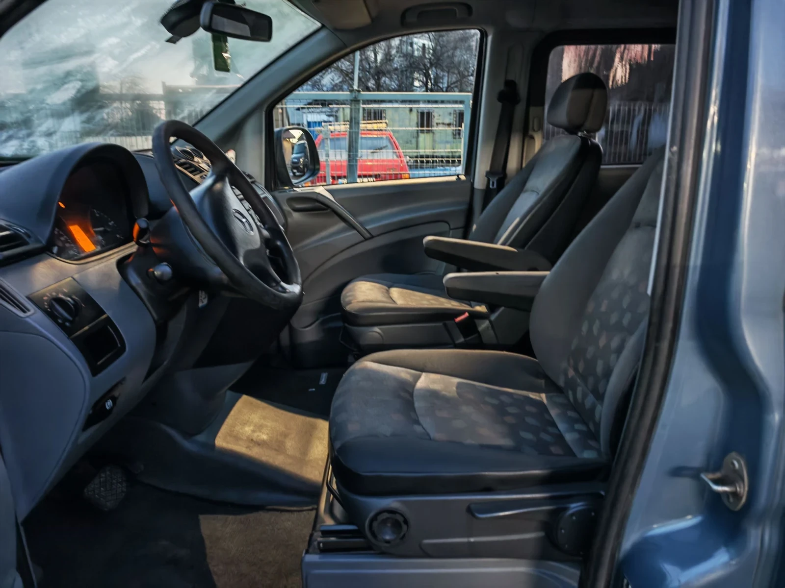 Mercedes-Benz Vito 2.2CDI 115 5 МЕСТЕН - изображение 6