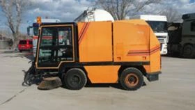 Bucher CityCat HOCHDORF MFH2200 2бр, снимка 4