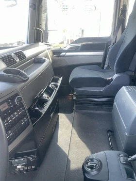 Man Tgx 26.400 6X2-2 LL, снимка 10