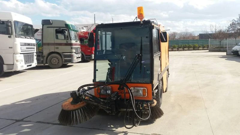 Bucher CityCat HOCHDORF MFH2200 2бр - изображение 9