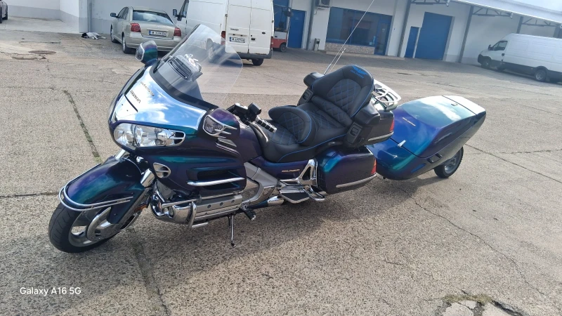 Honda Gold Wing 1800, снимка 8 - Мотоциклети и мототехника - 52862350