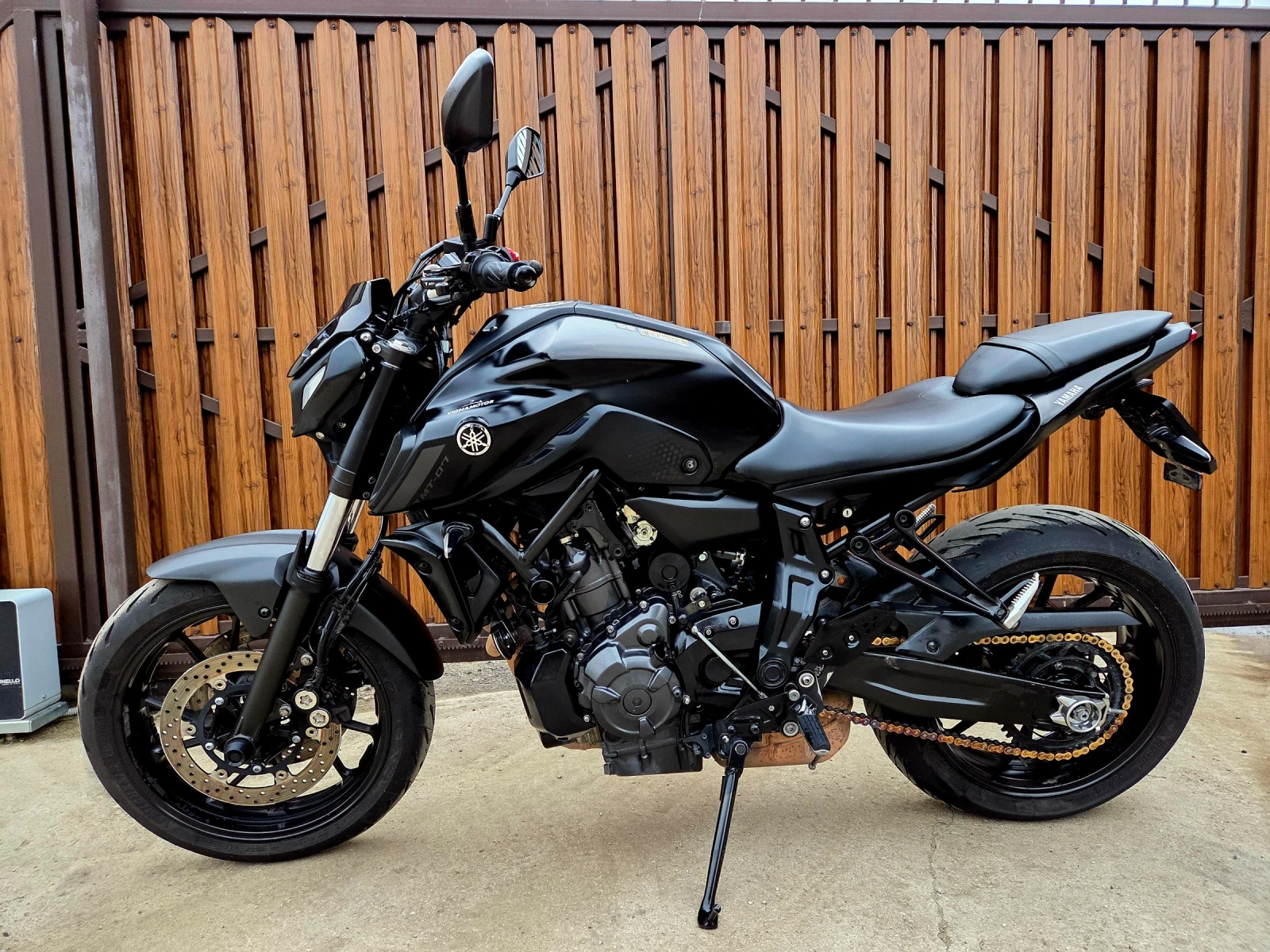 Yamaha Mt-07 ABS, TC, снимка 15 - Мотоциклети и мототехника - 54032380