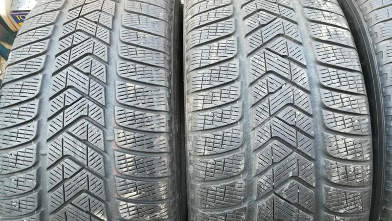 Гуми Зимни 255/55R19, снимка 3 - Гуми и джанти - 26741079