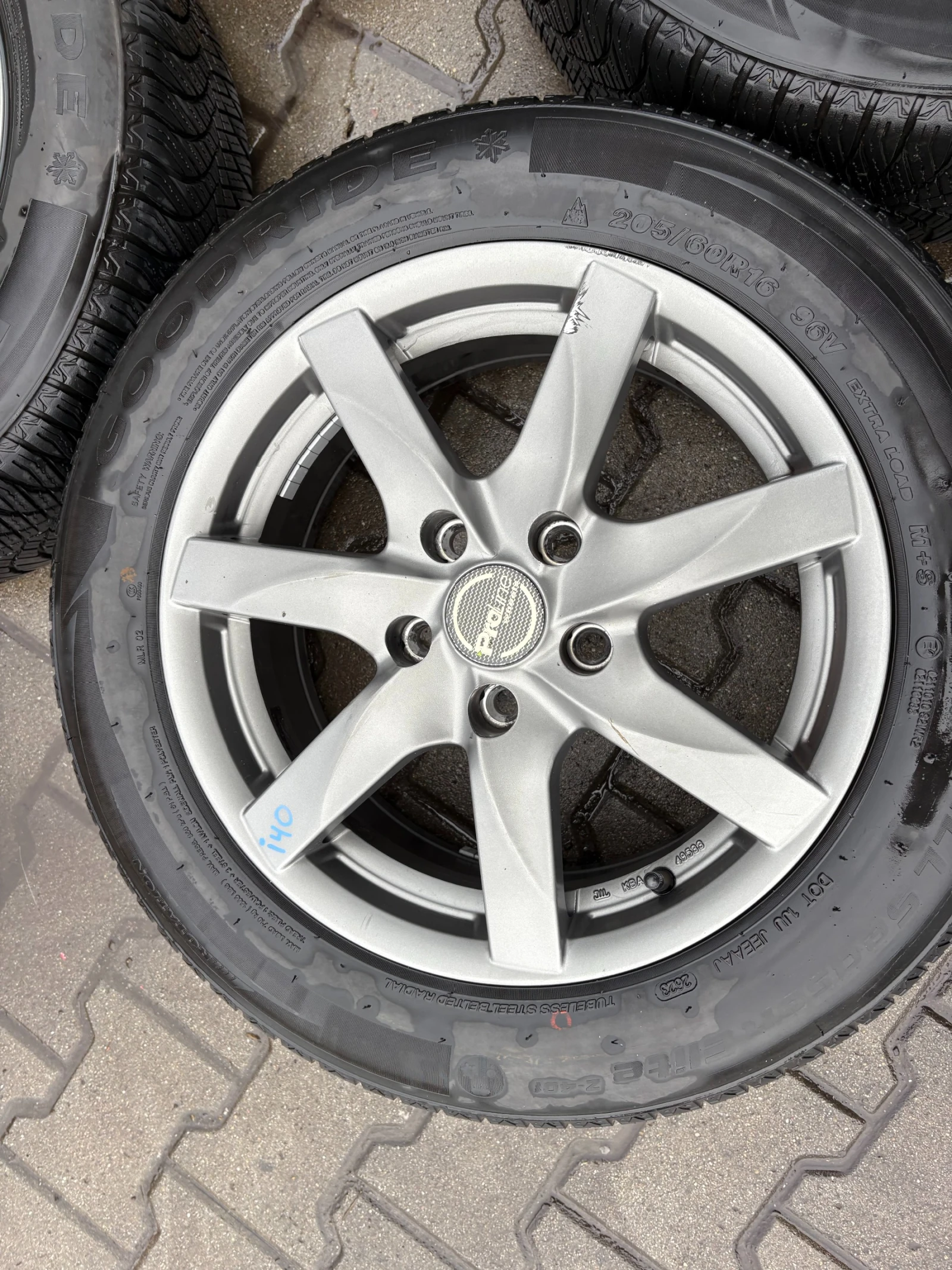   Hyundai I40 | Mobile.bg   2