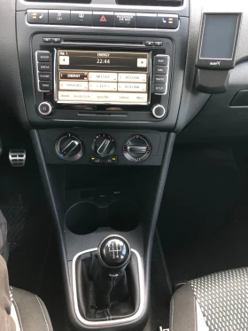 VW Polo Cross polo 1.6TDI 90к. XENON, снимка 11