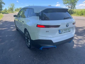 BMW iX XDrive 40, снимка 10