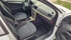 Opel Astra H Facelift, снимка 10