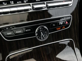 Mercedes-Benz C 300 4MATIC | AMG Pack | Keyless | Мъртва точка, снимка 13