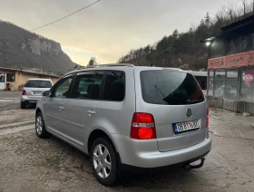 VW Touran 7-местен 2.0 TDI Автоматик, снимка 5