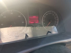 VW Touran - 7900 лв. / 4039.21 € - 89994984 9